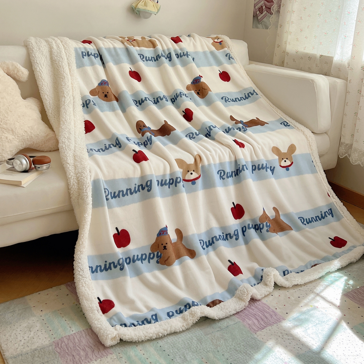 91家纺网 家纺一手货源 找家纺 桃子家居 2025新款A类ins小清新少女可爱奶油猫咪卡通加厚牛奶绒羊羔绒毛毯多功能毛毯 绒毛毯-MT欢乐狗