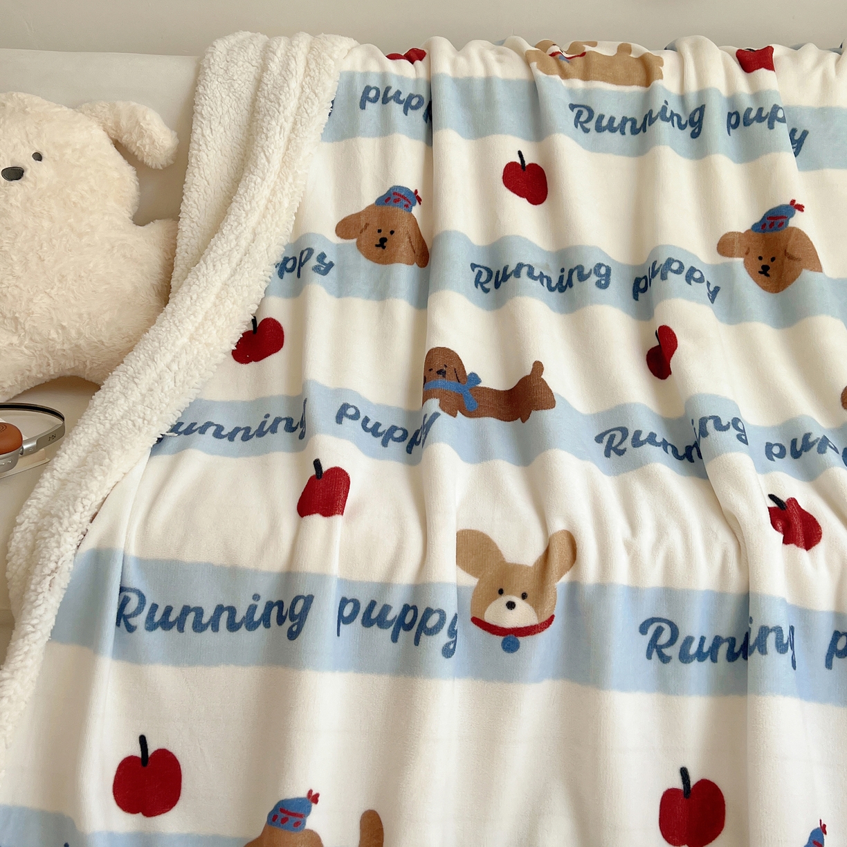 91家纺网 家纺一手货源 找家纺 桃子家居 2025新款A类ins小清新少女可爱奶油猫咪卡通加厚牛奶绒羊羔绒毛毯多功能毛毯 绒毛毯-MT欢乐狗