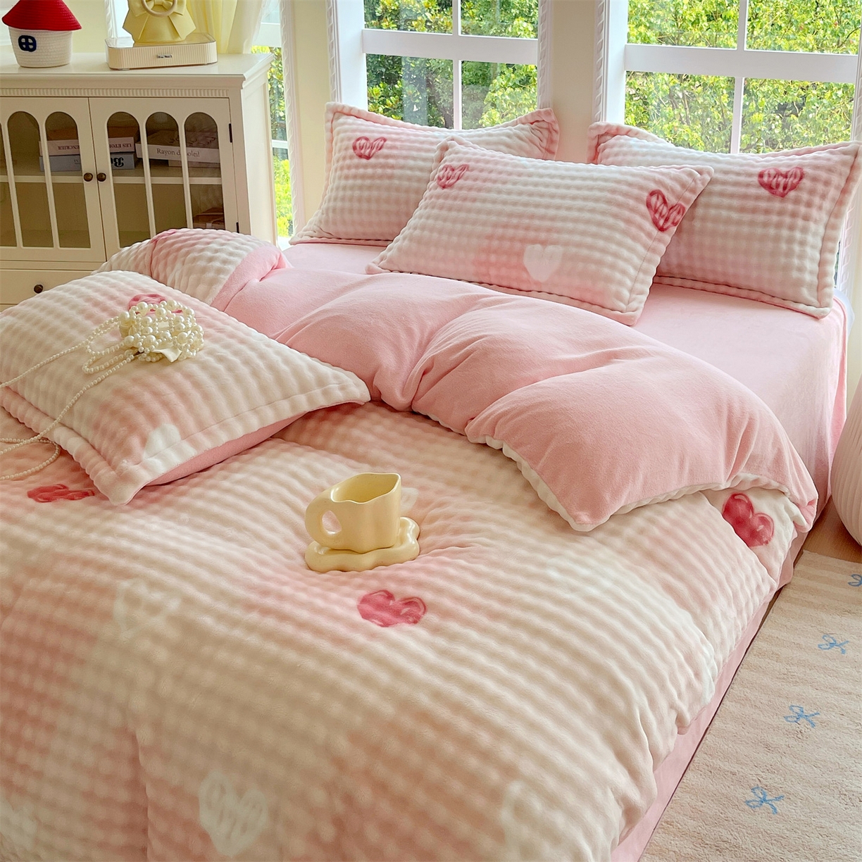 91家纺网 家纺一手货源 找家纺 （总）凯儿家纺 2025新款兔毛牛奶泡泡绒四件套