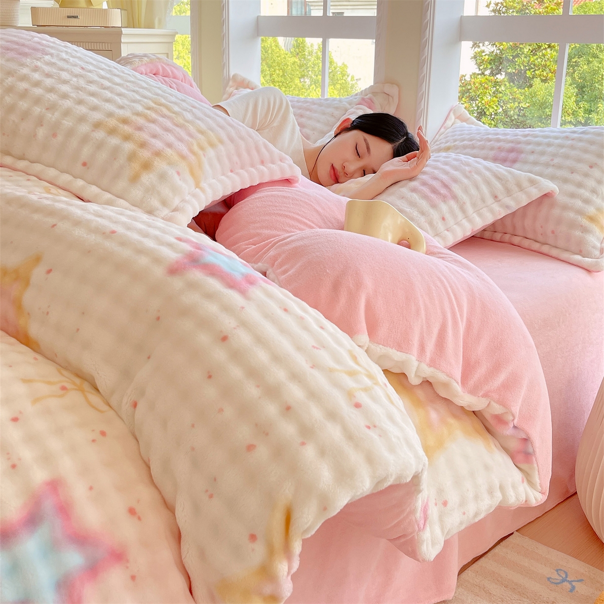 91家纺网 家纺一手货源 找家纺 （总）凯儿家纺 2025新款兔毛牛奶泡泡绒四件套