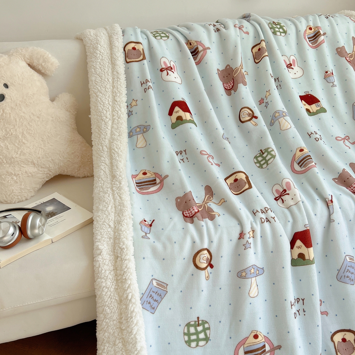 91家纺网 家纺一手货源 找家纺 桃子家居 2025新款A类ins小清新少女可爱奶油猫咪卡通加厚牛奶绒羊羔绒毛毯多功能毛毯 绒毛毯-MT蓝色日记