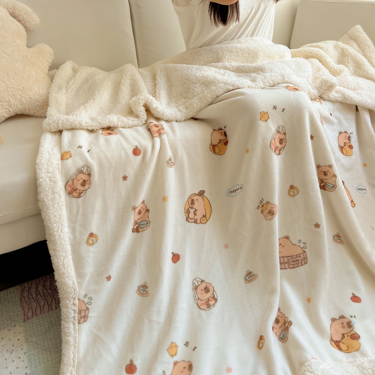 91家纺网 家纺一手货源 找家纺 桃子家居 2025新款A类ins小清新少女可爱奶油猫咪卡通加厚牛奶绒羊羔绒毛毯多功能毛毯 绒毛毯-MT乐乐鼠