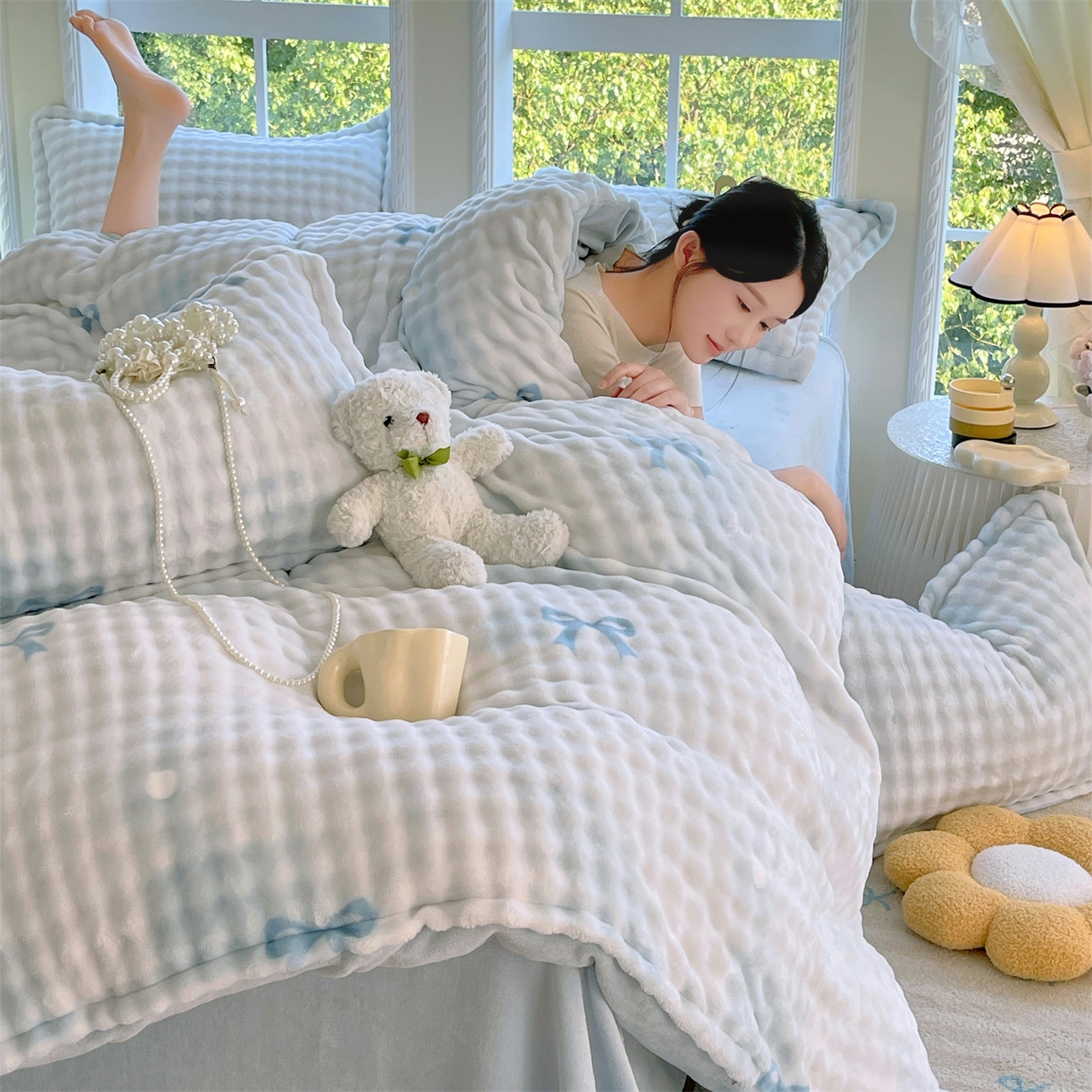 91家纺网 家纺一手货源 找家纺 凯儿家纺 2025新款兔毛牛奶泡泡绒四件套 蓝色旋律