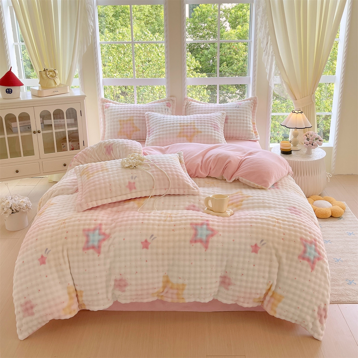 91家纺网 家纺一手货源 找家纺 凯儿家纺 2025新款兔毛牛奶泡泡绒四件套 星光闪闪