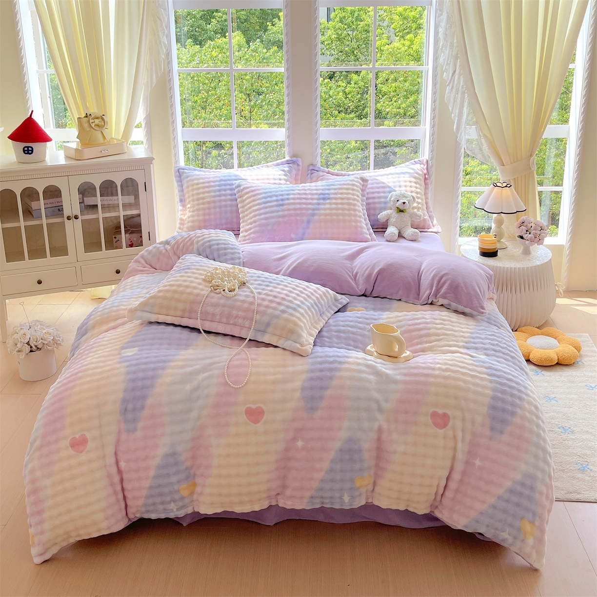 91家纺网 家纺一手货源 找家纺 凯儿家纺 2025新款兔毛牛奶泡泡绒四件套 紫韵爱心