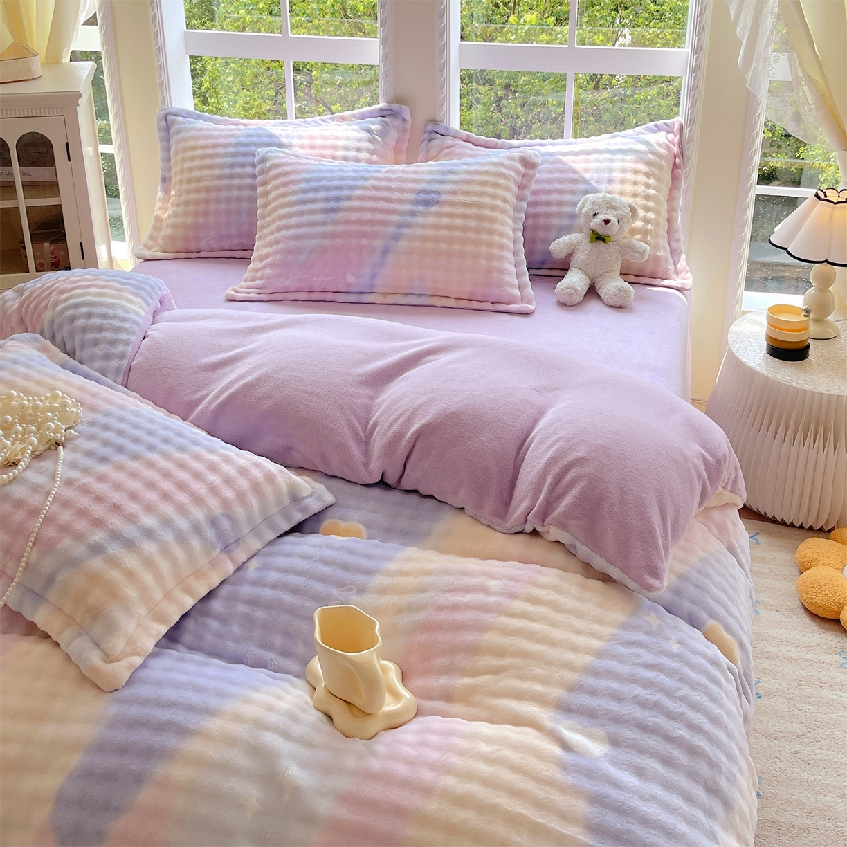 91家纺网 家纺一手货源 找家纺 凯儿家纺 2025新款兔毛牛奶泡泡绒四件套 紫韵爱心