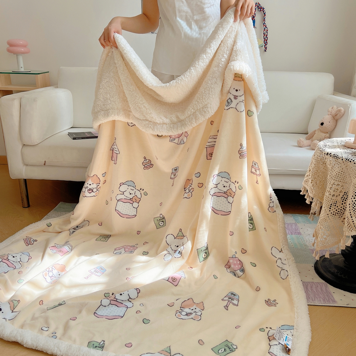 91家纺网 家纺一手货源 找家纺 桃子家居 2025新款A类ins小清新少女可爱奶油猫咪卡通加厚牛奶绒羊羔绒毛毯多功能毛毯 绒毛毯-MT童梦园