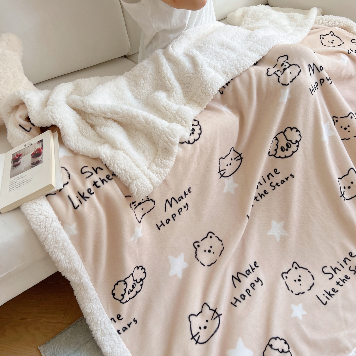 91家纺网 家纺一手货源 找家纺 桃子家居 2025新款A类ins小清新少女可爱奶油猫咪卡通加厚牛奶绒羊羔绒毛毯多功能毛毯 绒毛毯-MT星光萌宠