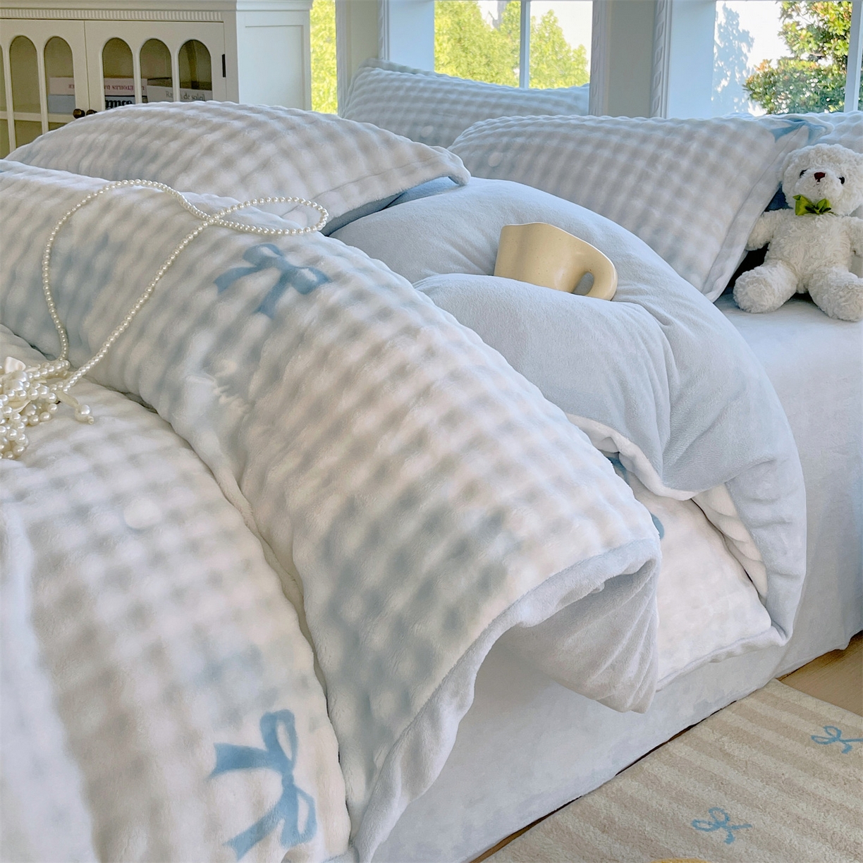 91家纺网 家纺一手货源 找家纺 凯儿家纺 2025新款兔毛牛奶泡泡绒单被套单品被套被套单件 蓝色旋律