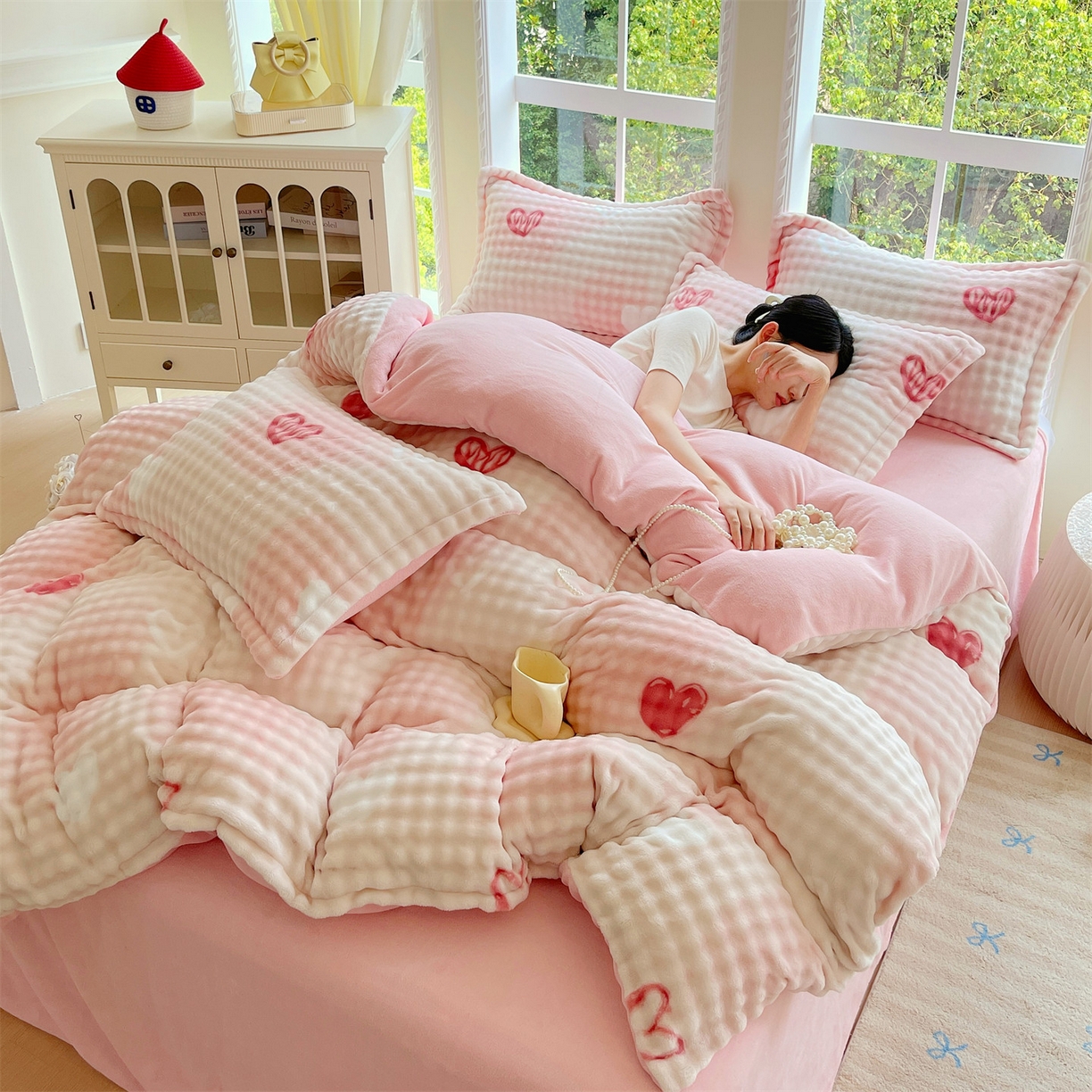 91家纺网 家纺一手货源 找家纺 凯儿家纺 2025新款兔毛牛奶泡泡绒单被套单品被套被套单件 爱心朵朵