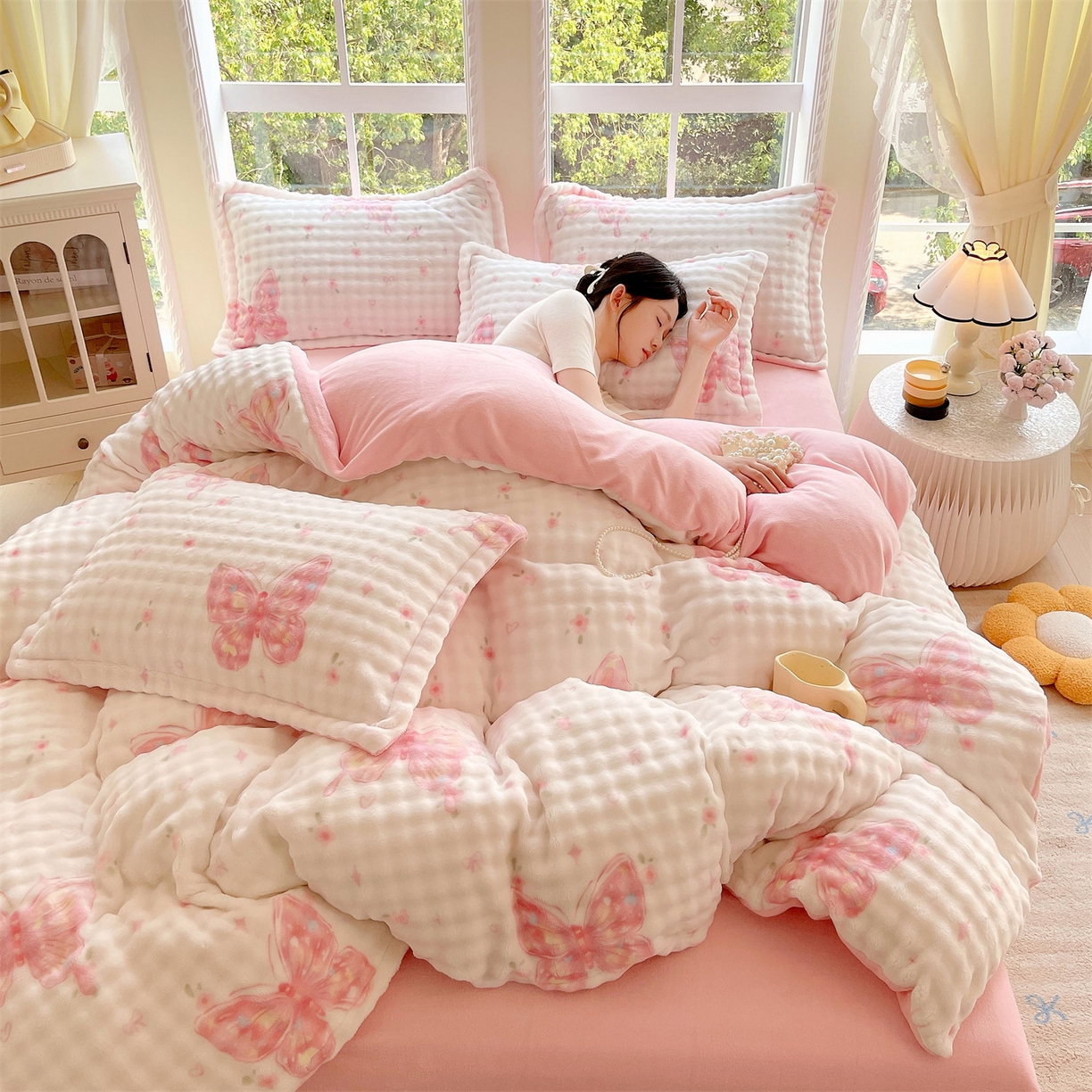 91家纺网 家纺一手货源 找家纺 凯儿家纺 2025新款兔毛牛奶泡泡绒单被套单品被套被套单件 彩蝶飞舞