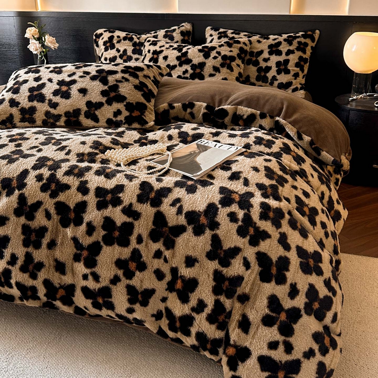 91家纺网 家纺一手货源 找家纺 （总）金阳光家纺 2025新款A类高克重兔毛绒保暖印花牛奶绒四件套 美拉德系列