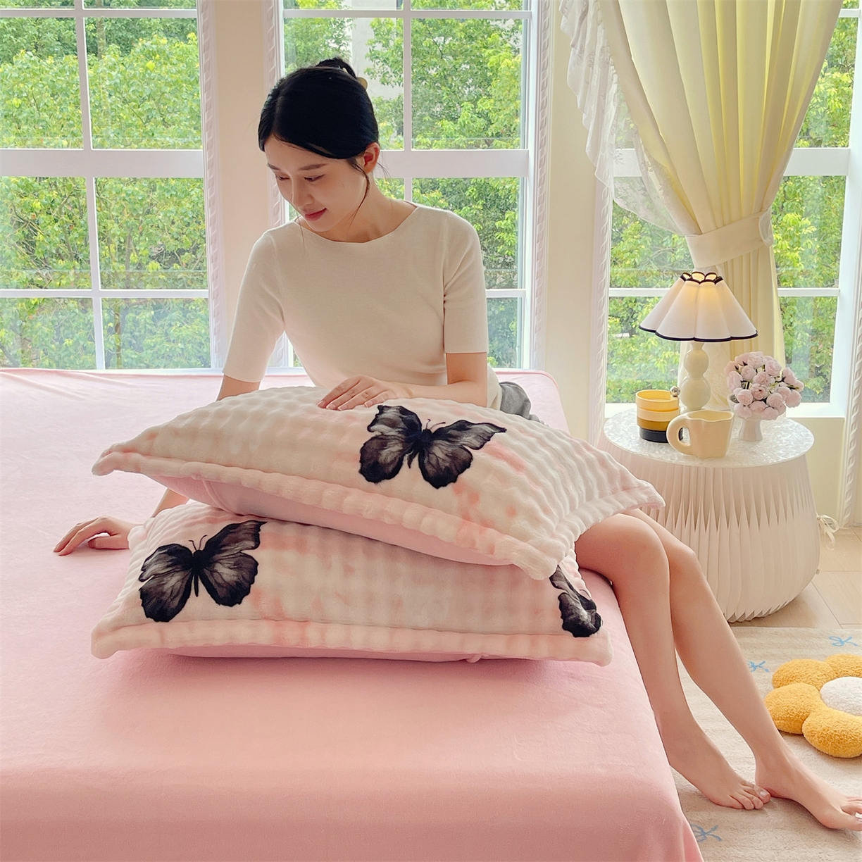 91家纺网 家纺一手货源 找家纺 凯儿家纺 2025新款兔毛牛奶泡泡绒单枕套单品枕套枕套单件 粉玉蝴蝶