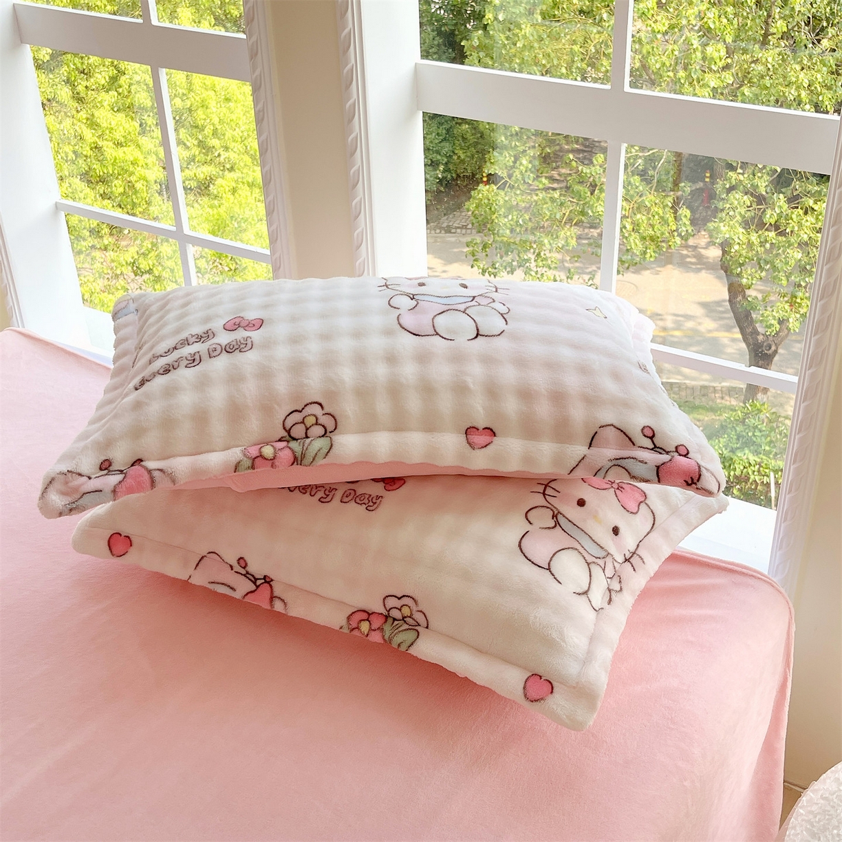 91家纺网 家纺一手货源 找家纺 凯儿家纺 2025新款兔毛牛奶泡泡绒单枕套单品枕套枕套单件 可爱猫咪