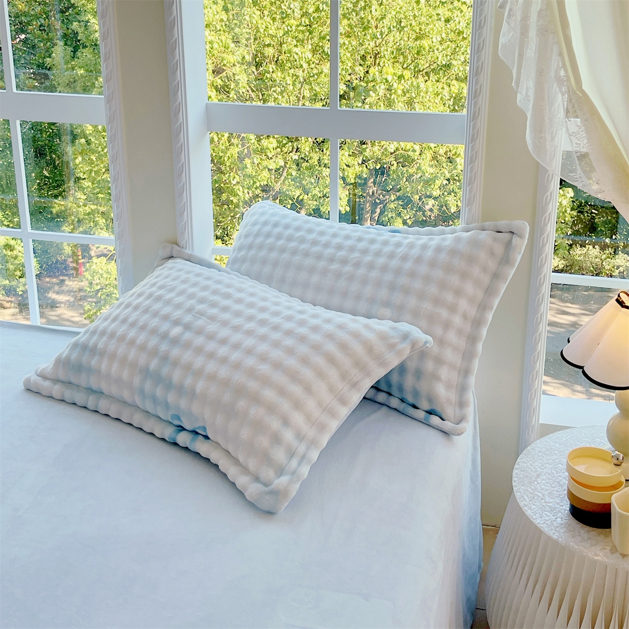 91家纺网 家纺一手货源 找家纺 凯儿家纺 2025新款兔毛牛奶泡泡绒单枕套单品枕套枕套单件 蓝色旋律