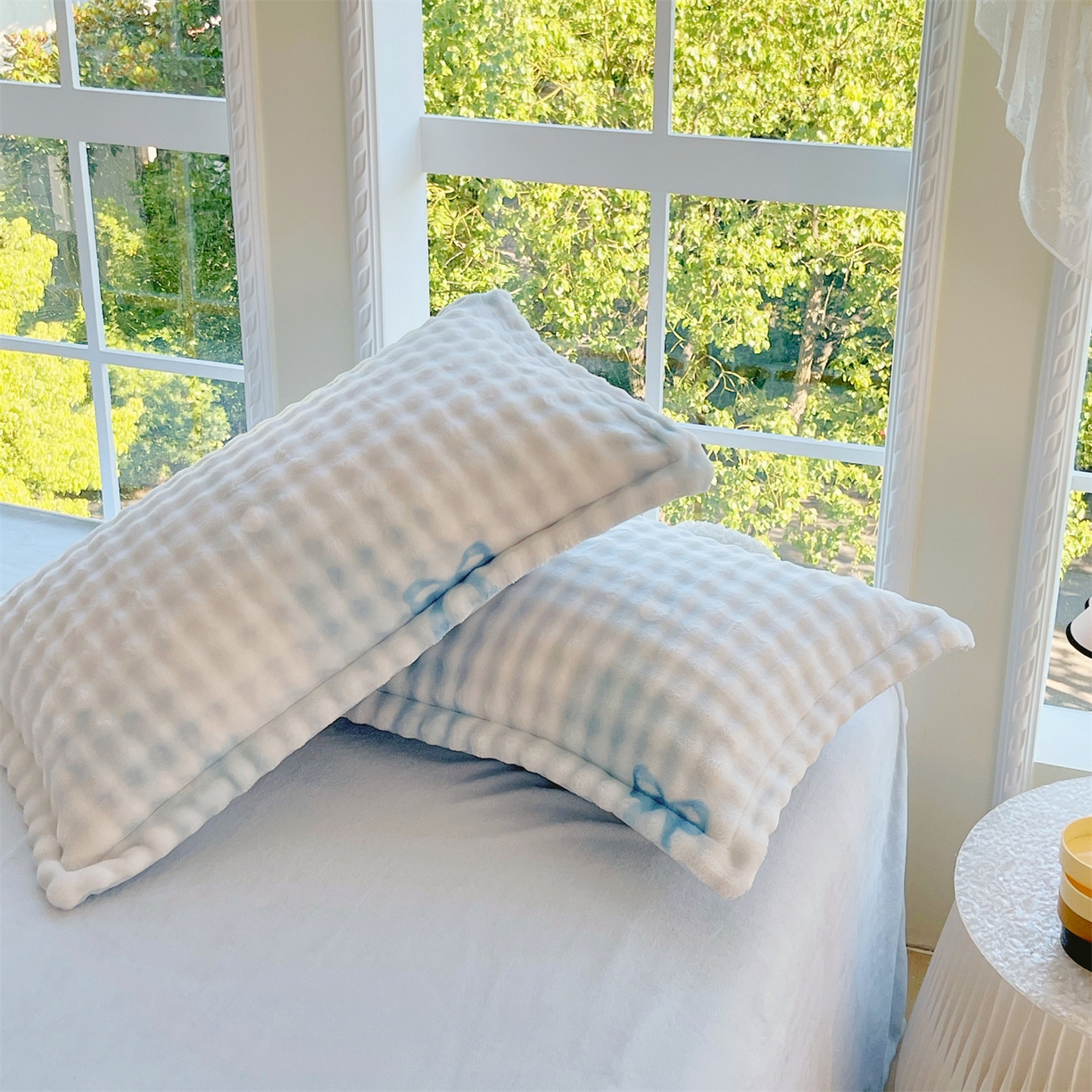 91家纺网 家纺一手货源 找家纺 凯儿家纺 2025新款兔毛牛奶泡泡绒单枕套单品枕套枕套单件 蓝色旋律