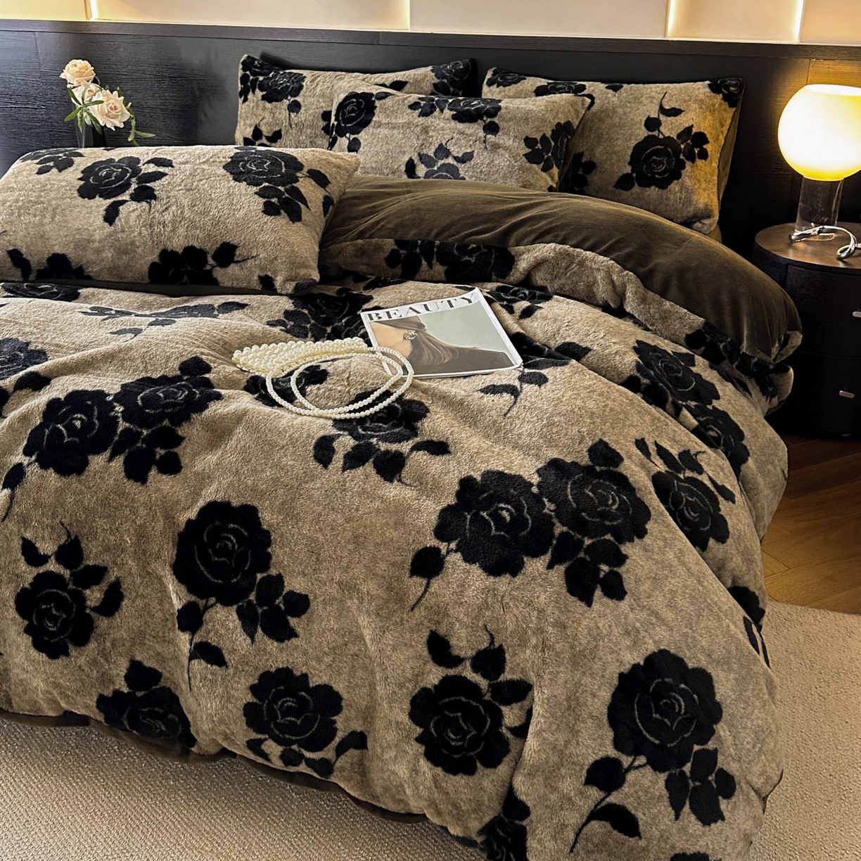 91家纺网 家纺一手货源 找家纺 金阳光家纺 2025新款A类高克重兔毛绒保暖印花牛奶绒四件套 美拉德系列 美拉德-奥黛丽