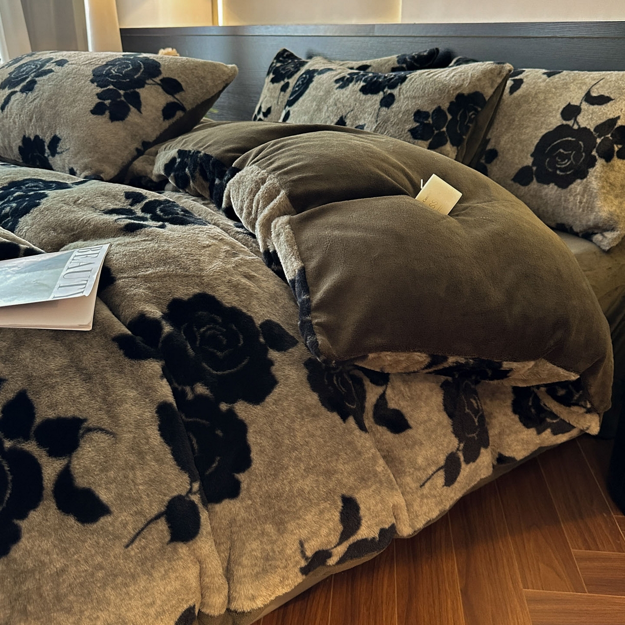 91家纺网 家纺一手货源 找家纺 金阳光家纺 2025新款A类高克重兔毛绒保暖印花牛奶绒四件套 美拉德系列 美拉德-奥黛丽