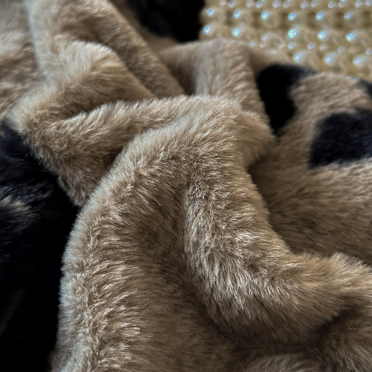 91家纺网 家纺一手货源 找家纺 金阳光家纺 2025新款A类高克重兔毛绒保暖印花牛奶绒四件套 美拉德系列 美拉德-奥黛丽