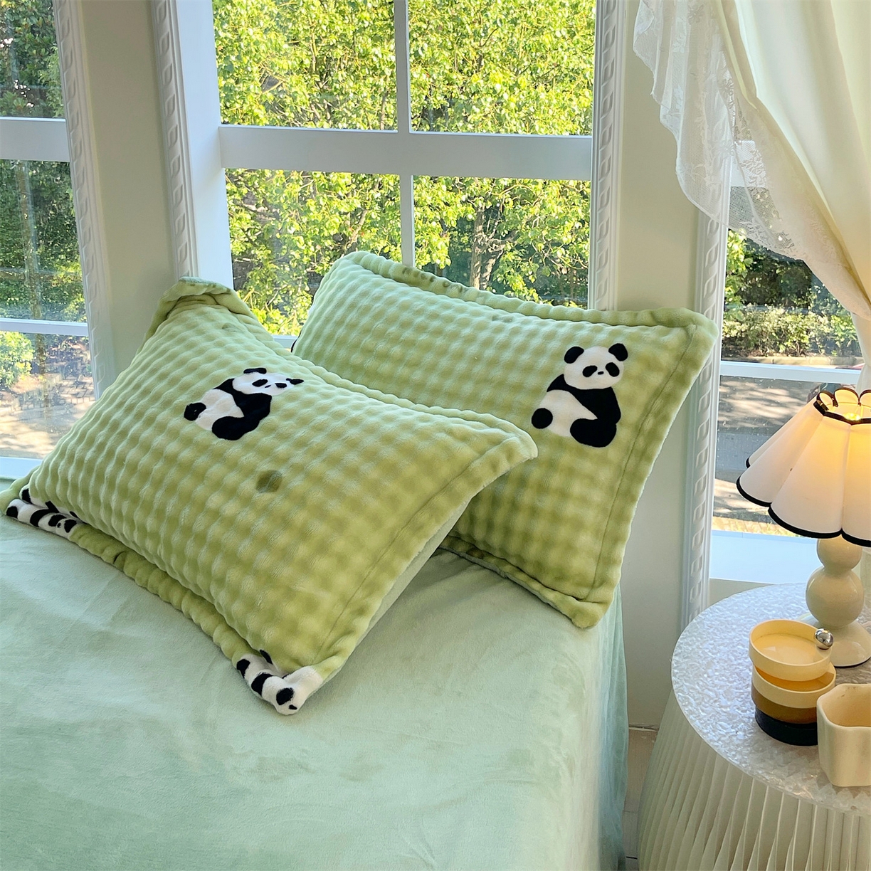 91家纺网 家纺一手货源 找家纺 凯儿家纺 2025新款兔毛牛奶泡泡绒单枕套单品枕套枕套单件 小熊猫绿