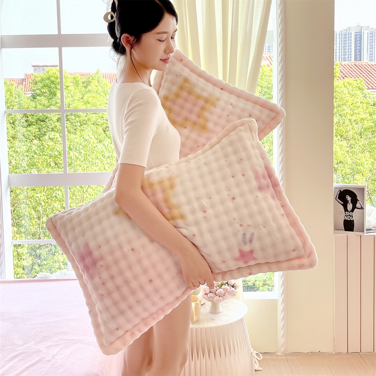 91家纺网 家纺一手货源 找家纺 凯儿家纺 2025新款兔毛牛奶泡泡绒单枕套单品枕套枕套单件 星光闪闪