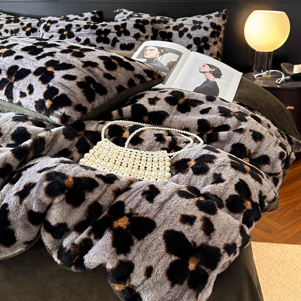 91家纺网 家纺一手货源 找家纺 金阳光家纺 2025新款A类高克重兔毛绒保暖印花牛奶绒四件套 美拉德系列 美拉德-贝拉迪