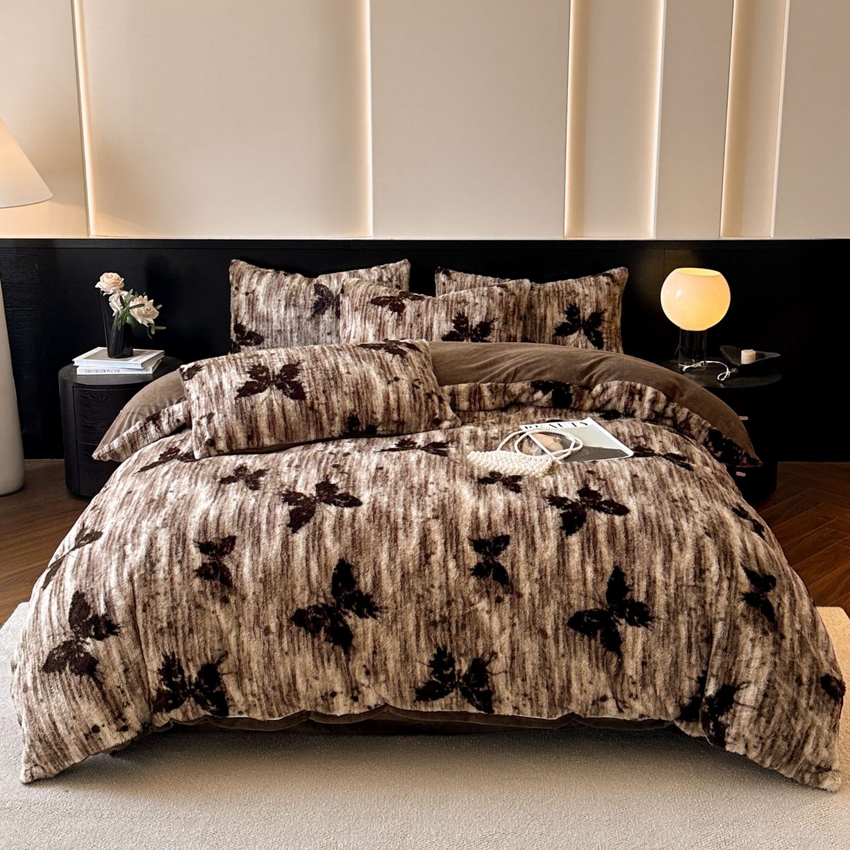 91家纺网 家纺一手货源 找家纺 金阳光家纺 2025新款A类高克重兔毛绒保暖印花牛奶绒四件套 美拉德系列 美拉德-蝶舞卡其