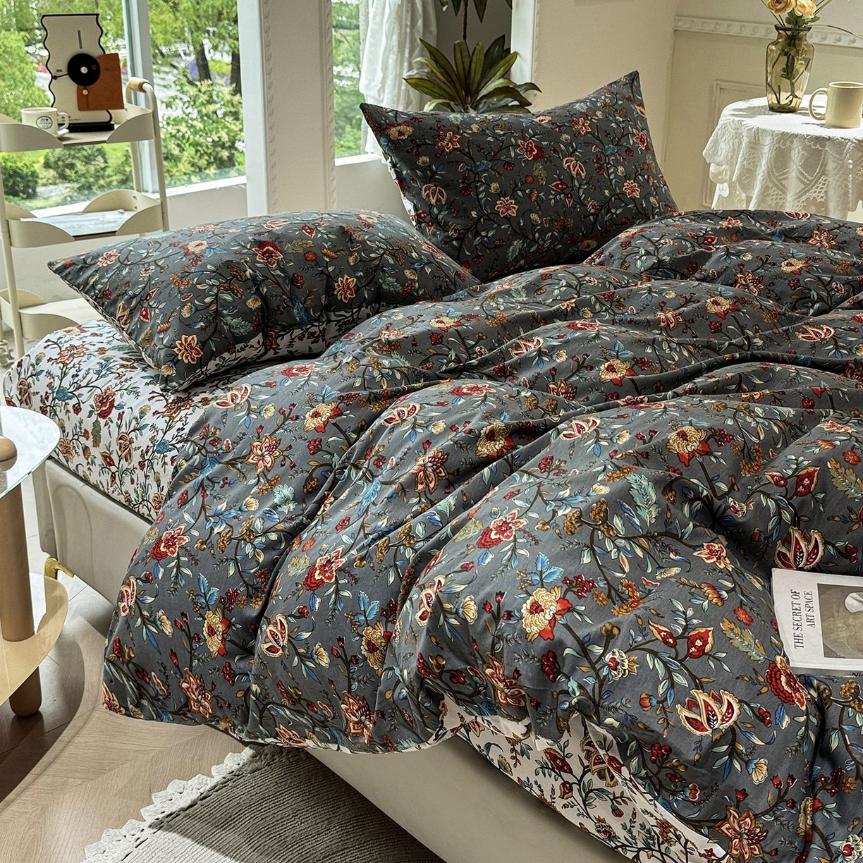 91家纺网 家纺一手货源 找家纺 缦纱 2025新款全棉纯棉小清新喷气13372印花40支纯棉四件套 花娇百媚-灰