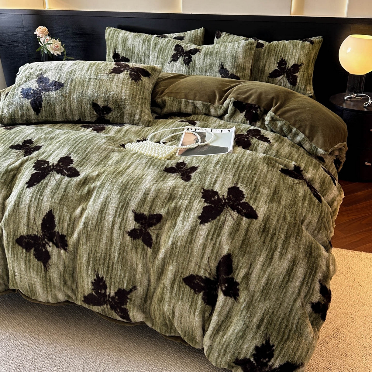 91家纺网 家纺一手货源 找家纺 金阳光家纺 2025新款A类高克重兔毛绒保暖印花牛奶绒四件套 美拉德系列 美拉德-蝶舞绿