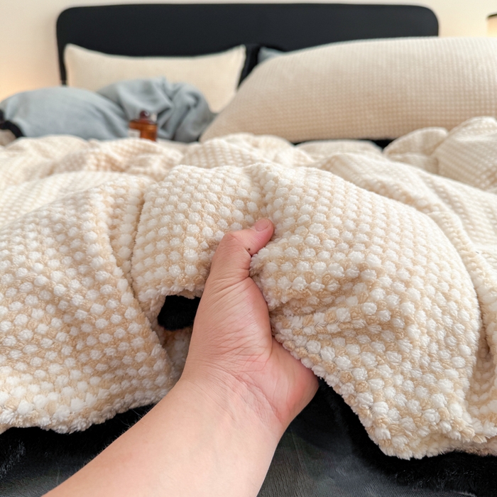 91家纺网 家纺一手货源 找家纺 （总）KA家纺 2025冬兔毛边阳离子提花牛奶绒四件套 温雅系列