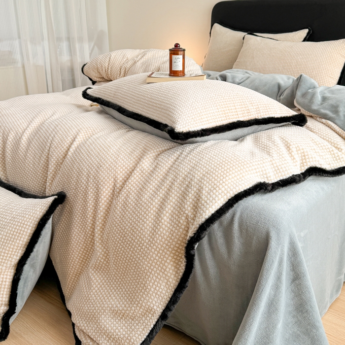 91家纺网 家纺一手货源 找家纺 （总）KA家纺 2025冬兔毛边阳离子提花牛奶绒四件套 温雅系列