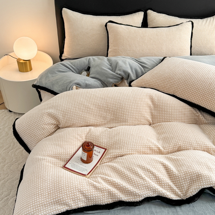 91家纺网 家纺一手货源 找家纺 （总）KA家纺 2025冬兔毛边阳离子提花牛奶绒四件套 温雅系列