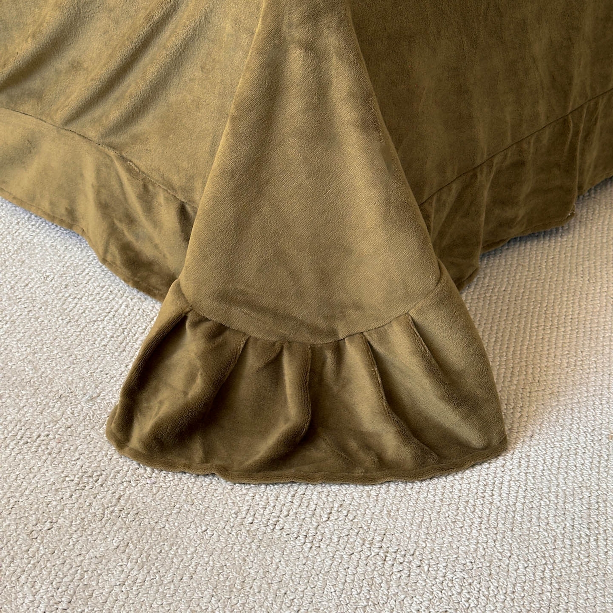 91家纺网 家纺一手货源 找家纺 金阳光家纺 2025新款A类高克重兔毛绒保暖印花牛奶绒四件套 美拉德系列 美拉德-蝶舞绿