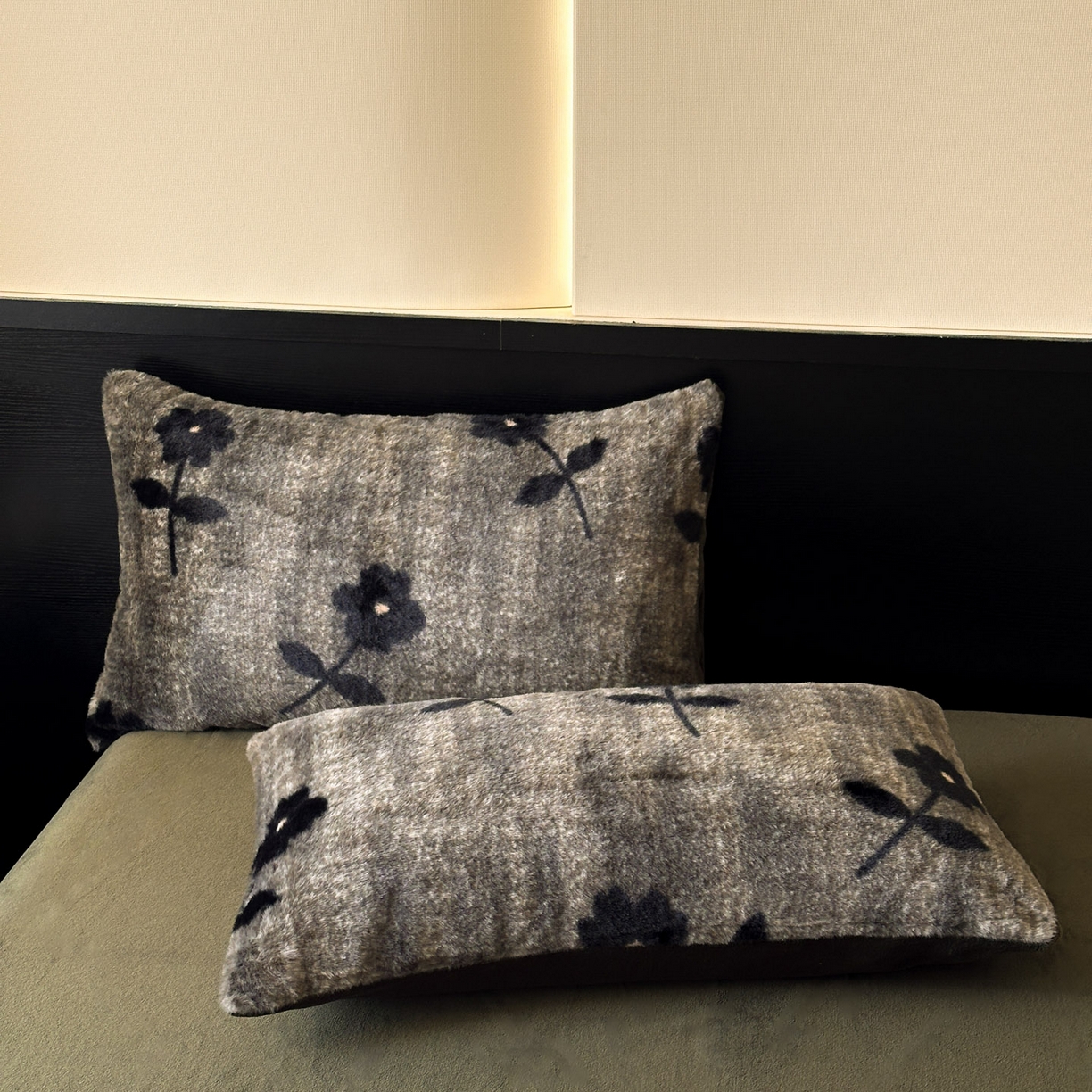 91家纺网 家纺一手货源 找家纺 金阳光家纺 2025新款A类高克重兔毛绒保暖印花牛奶绒四件套 美拉德系列 美拉德-花语