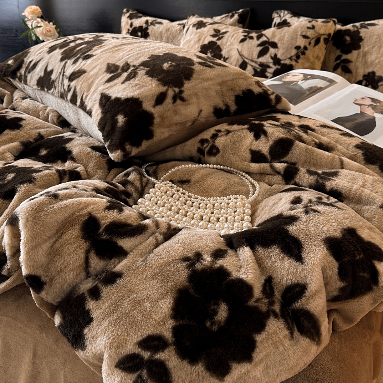 91家纺网 家纺一手货源 找家纺 金阳光家纺 2025新款A类高克重兔毛绒保暖印花牛奶绒四件套 美拉德系列 美拉德-漫漫