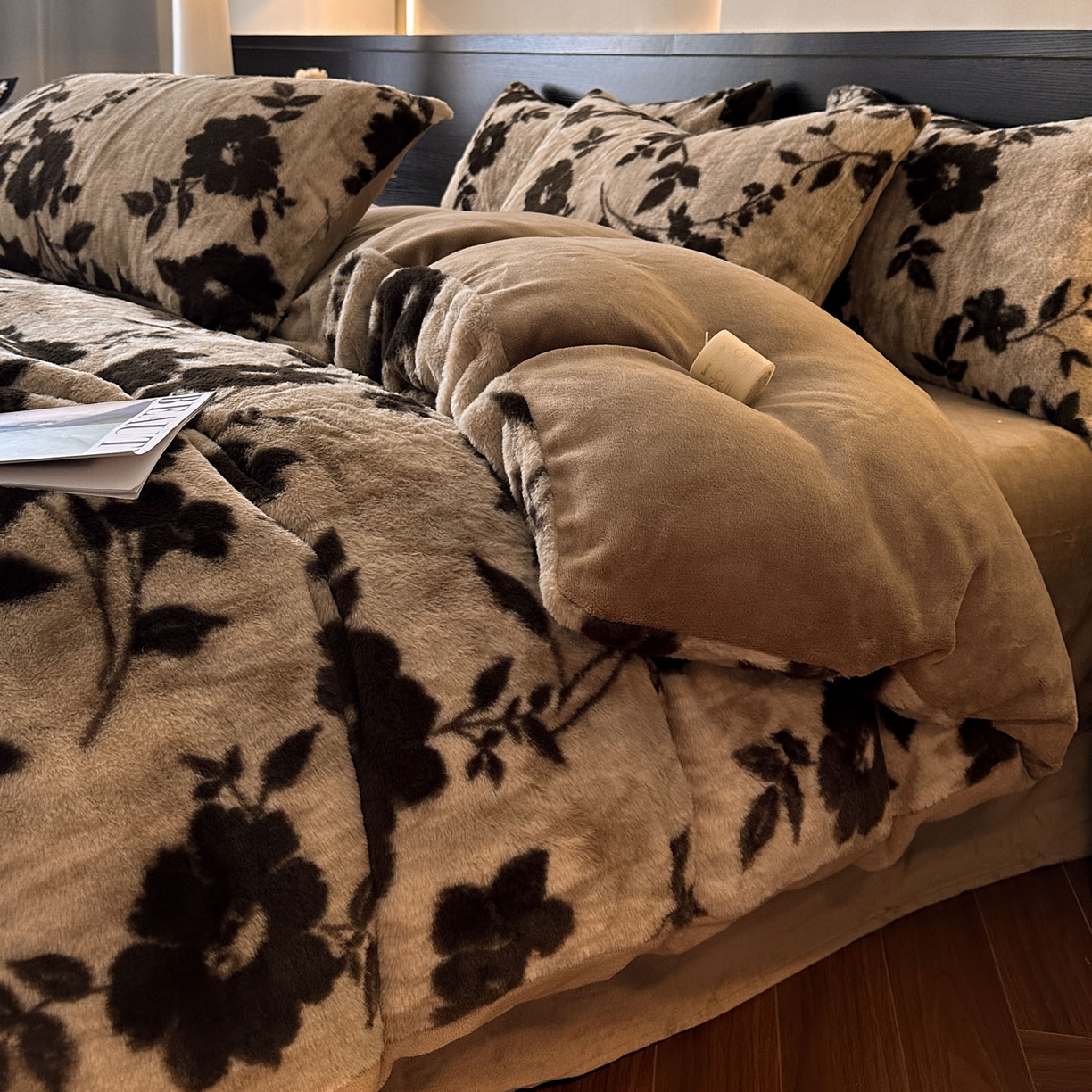 91家纺网 家纺一手货源 找家纺 金阳光家纺 2025新款A类高克重兔毛绒保暖印花牛奶绒四件套 美拉德系列 美拉德-漫漫