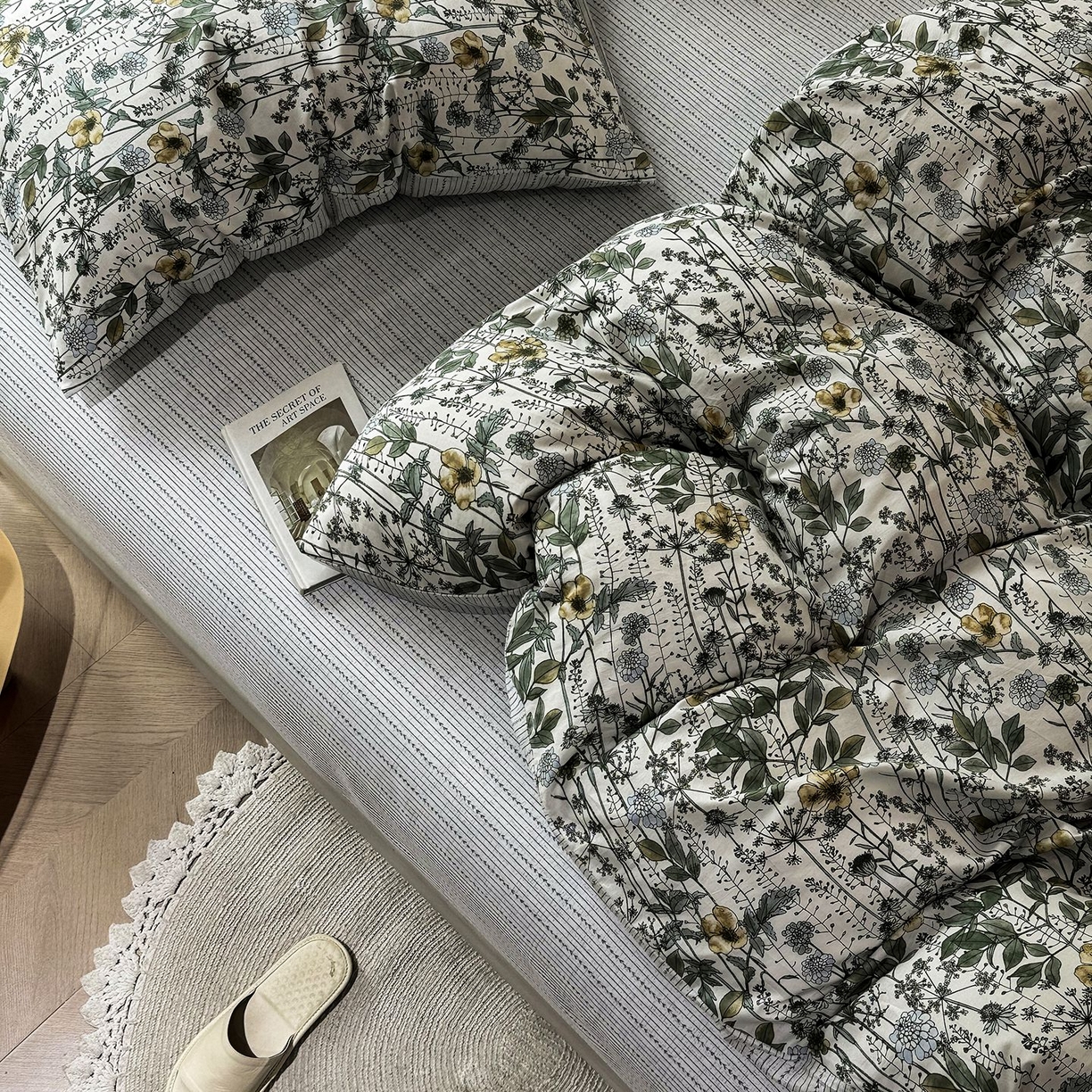 91家纺网 家纺一手货源 找家纺 缦纱 2025新款全棉纯棉小清新喷气13372印花40支纯棉四件套 锦瑟-绿