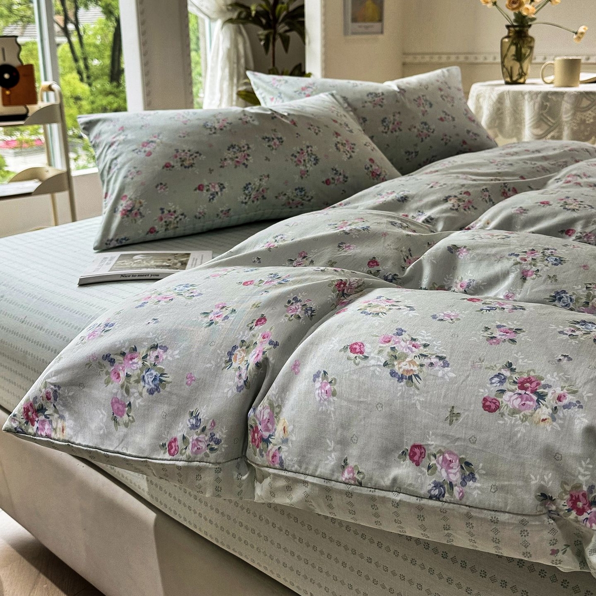 91家纺网 家纺一手货源 找家纺 缦纱 2025新款全棉纯棉小清新喷气13372印花40支纯棉四件套 梨花似锦