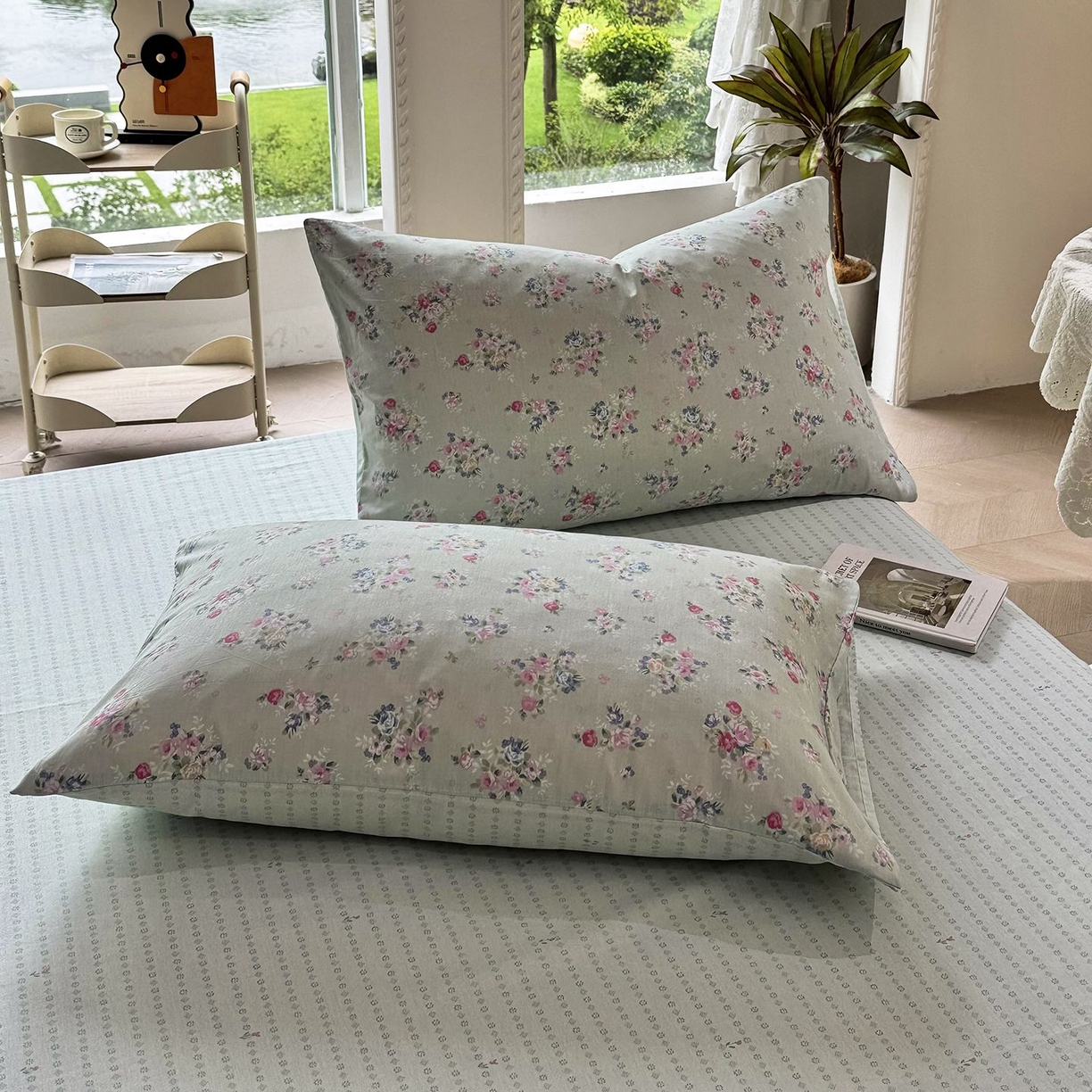 91家纺网 家纺一手货源 找家纺 缦纱 2025新款全棉纯棉小清新喷气13372印花40支纯棉四件套 梨花似锦