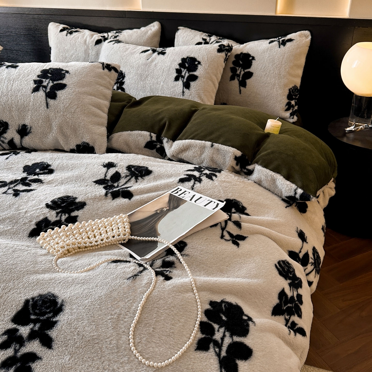 91家纺网 家纺一手货源 找家纺 金阳光家纺 2025新款A类高克重兔毛绒保暖印花牛奶绒四件套 美拉德系列 美拉德-玫瑰白