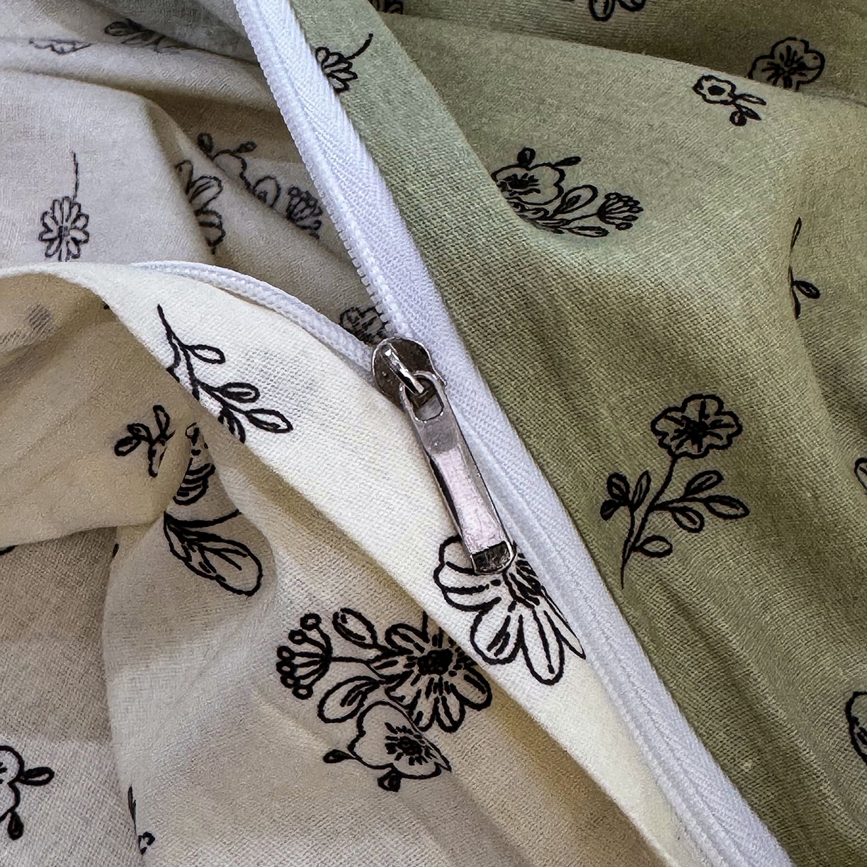 91家纺网 家纺一手货源 找家纺 缦纱 2025新款全棉纯棉小清新喷气13372印花40支纯棉四件套 浅浅花漾