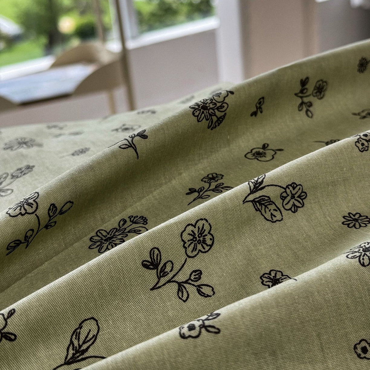 91家纺网 家纺一手货源 找家纺 缦纱 2025新款全棉纯棉小清新喷气13372印花40支纯棉四件套 浅浅花漾