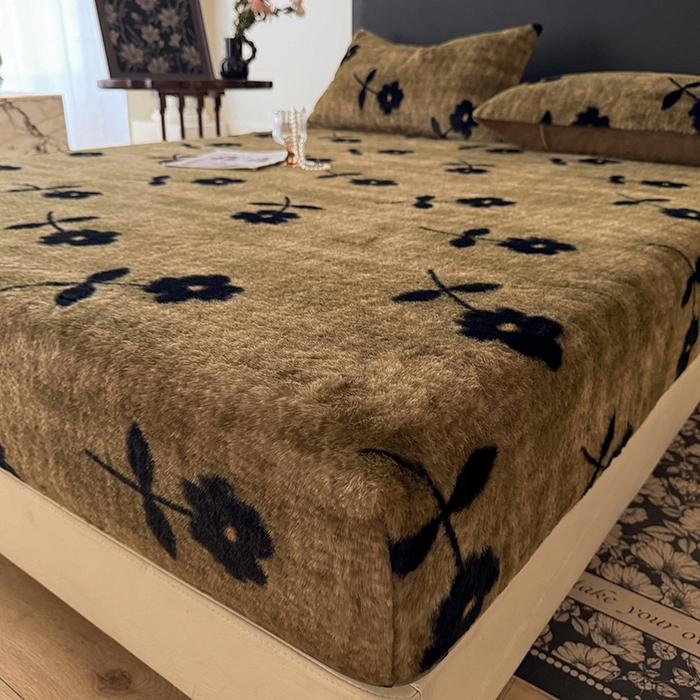 91家纺网 家纺一手货源 找家纺 绒世界 2025秋冬加厚兔绒床笠 床笠兔绒-繁花咖