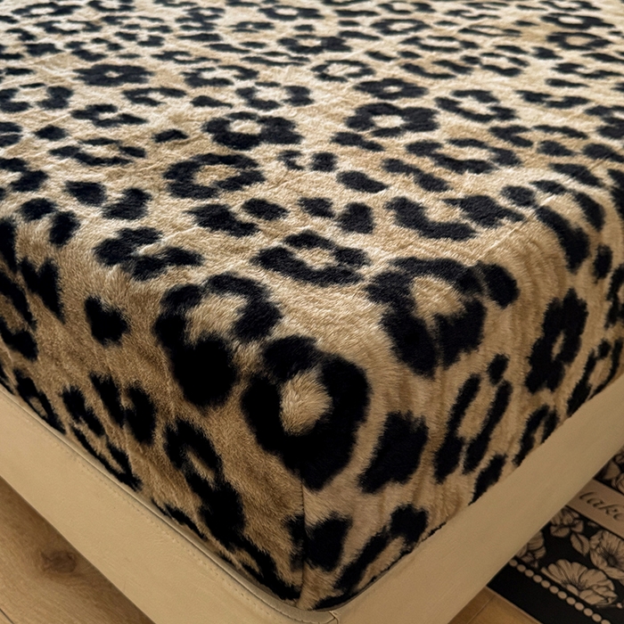 91家纺网 家纺一手货源 找家纺 绒世界 2025秋冬加厚兔绒床笠 兔绒床笠-豹纹咖