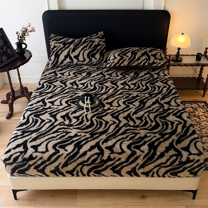 91家纺网 家纺一手货源 找家纺 绒世界 2025秋冬加厚兔绒床笠 兔绒床笠-虎纹