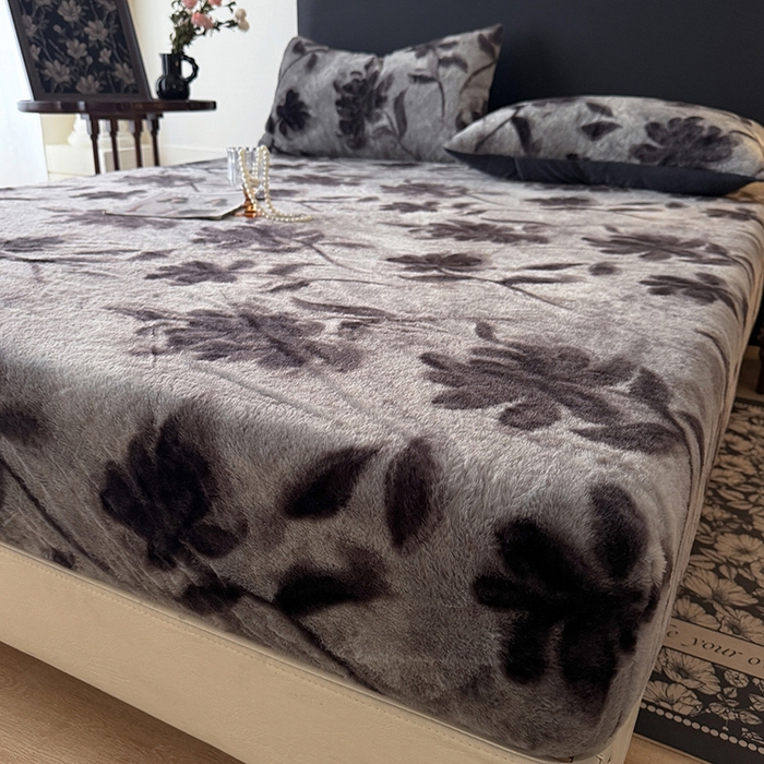 91家纺网 家纺一手货源 找家纺 绒世界 2025秋冬加厚兔绒床笠 兔绒床笠-花影灰