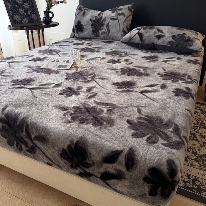 91家纺网 家纺一手货源 找家纺 绒世界 2025秋冬加厚兔绒床笠 兔绒床笠-花影灰