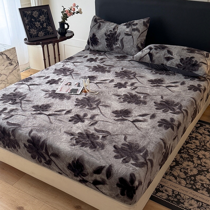 91家纺网 家纺一手货源 找家纺 绒世界 2025秋冬加厚兔绒床笠 兔绒床笠-花影灰