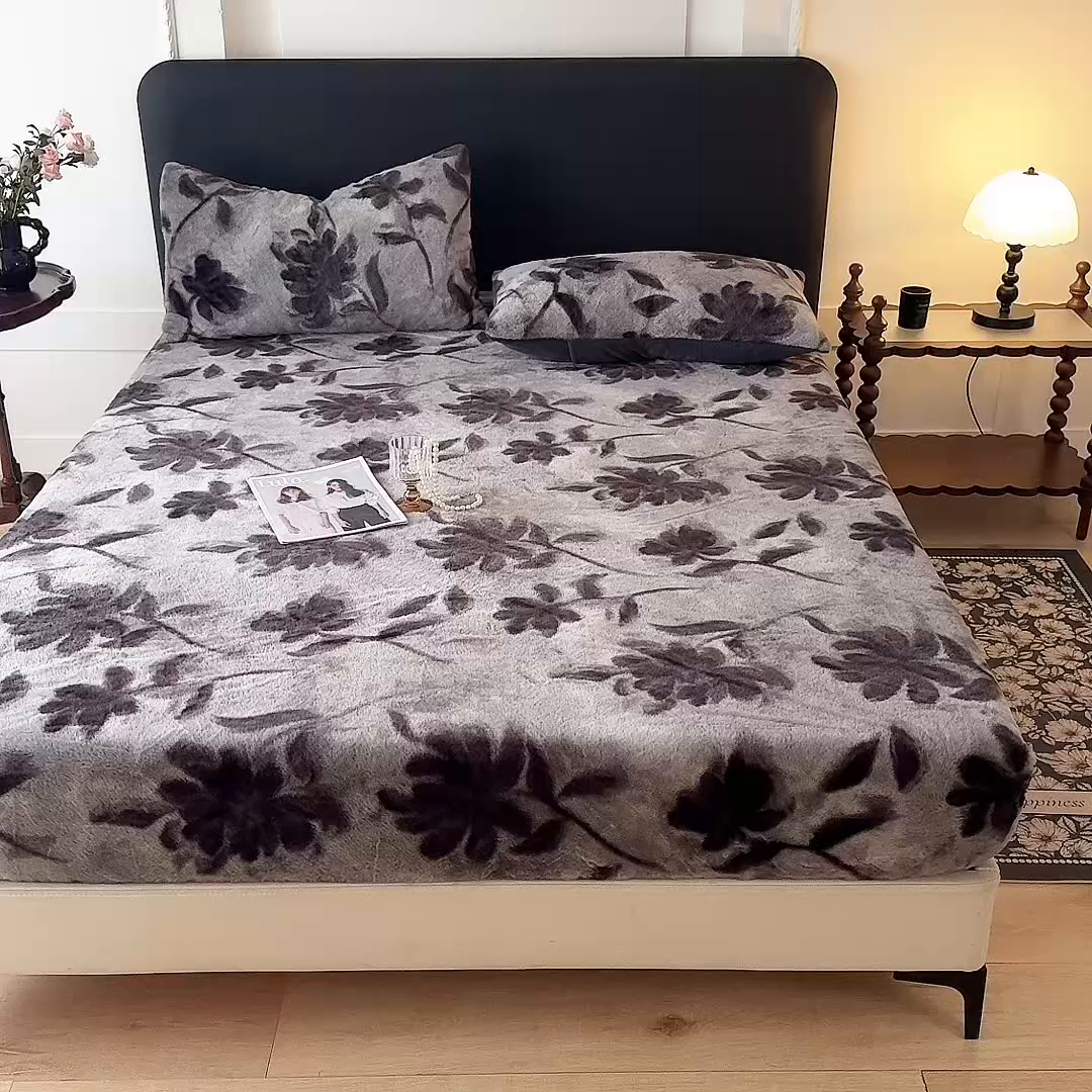 91家纺网 家纺一手货源 找家纺 绒世界 2025秋冬加厚兔绒床笠 兔绒床笠-花影灰