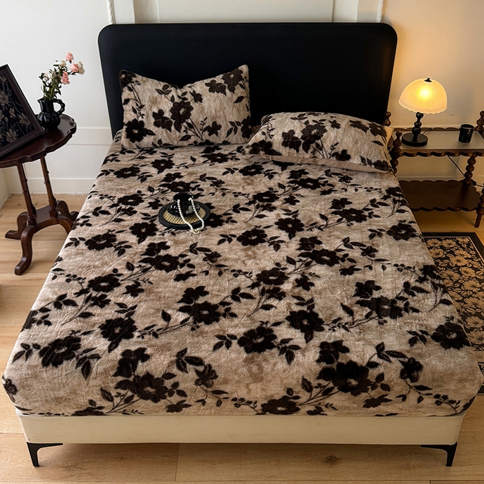 91家纺网 家纺一手货源 找家纺 绒世界 2025秋冬加厚兔绒床笠 兔绒床笠-简爱卡其